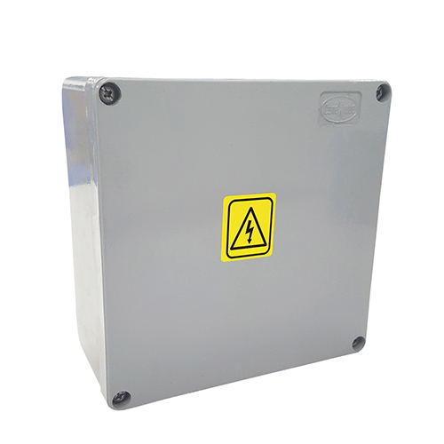 CAJA ESTANCA D/AL.150x150x 75 CAP 004