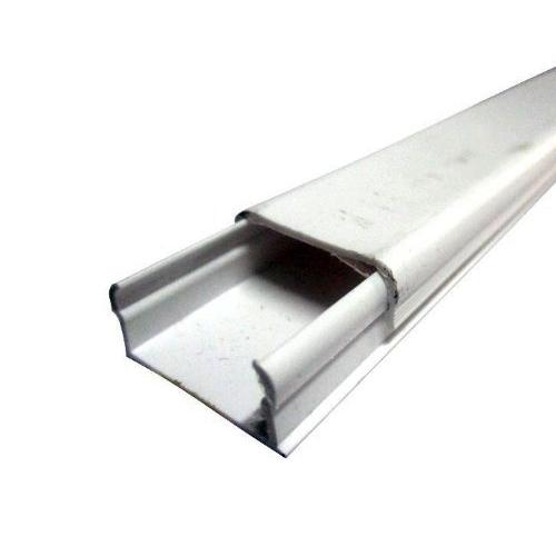 Bandeja canal estándar 100mm x 50mm tramo 2m