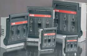 SECCION.BAJ.CARG. TETRAP. 630A.P/FUS.NH XLP03-4P