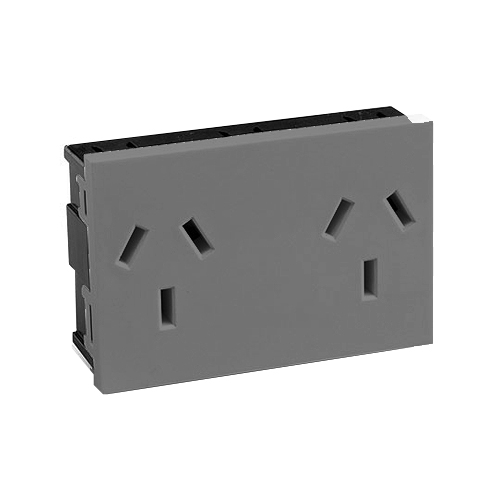 TOMA COMBINADO 10A.DOBLE  Gris  55286