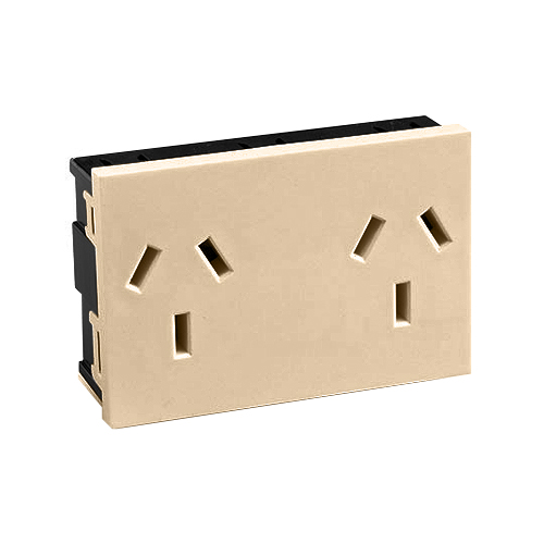 TOMA COMBINADO 10A.DOBLE  Arena 65286