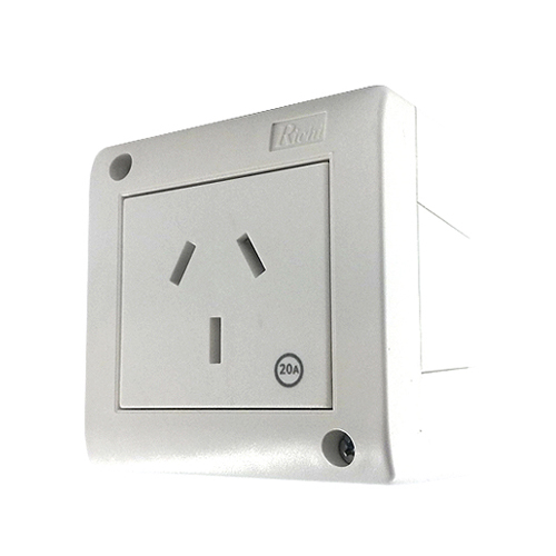 Tomacorriente de superficie 220V 20A marfil