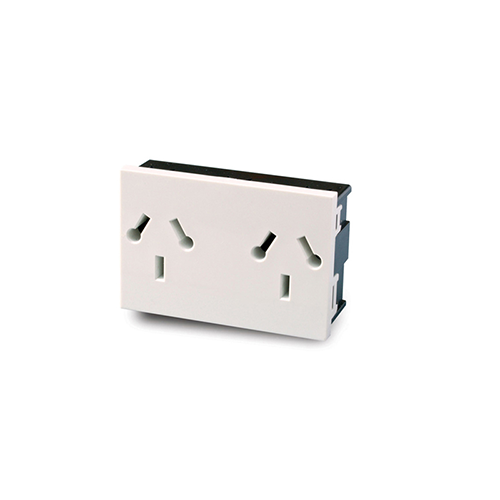 Módulo toma combinado bipolar + bipolar con tierra doble