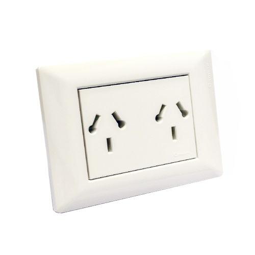 TOMA DOBLE COMBINADO 10A-250V. WDA104151