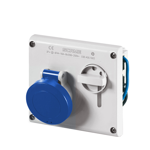 Toma con enclavamiento mecánico 2P+T 32A 220V